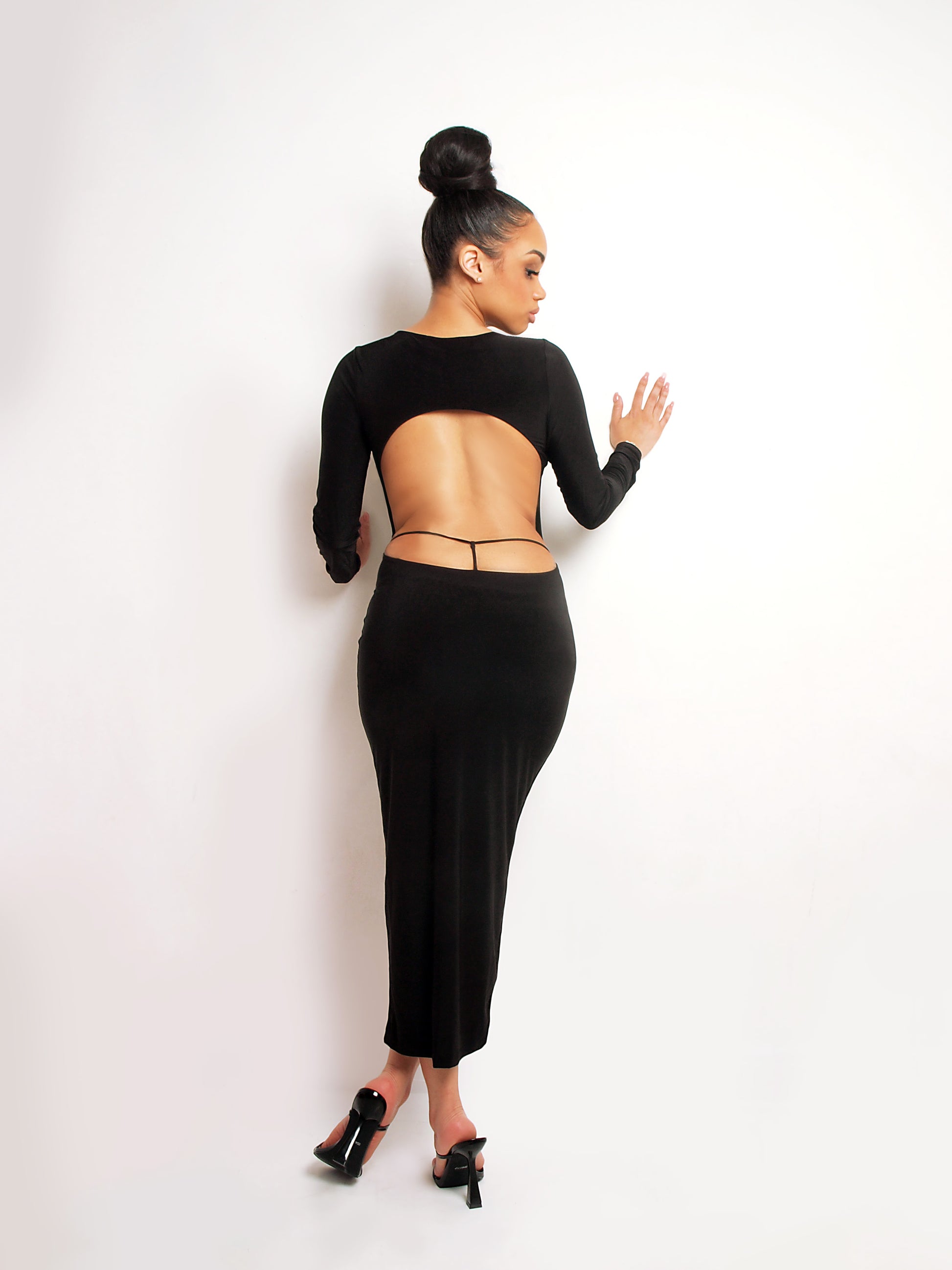Backless dress AMII ON THE BOULEVARD Backless dress AMII ON THE BOULEVARD